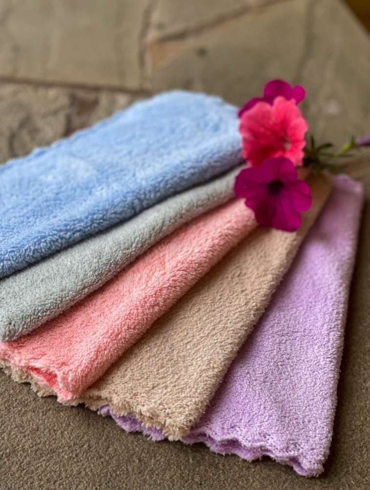 Уход за изделиями из эпоксидной смолы.